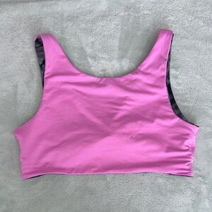 Victoria’s Secret Pink gym to swim reversible swim top XL